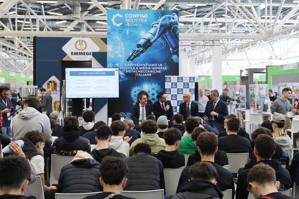 MECSPEBO25-14-1024x683